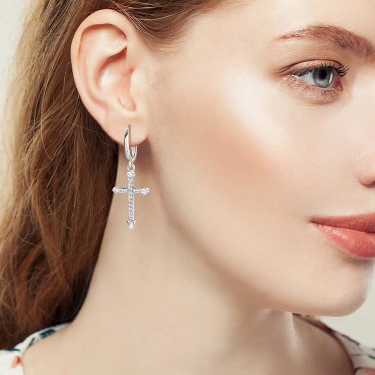 Серьги из серебра 49398А