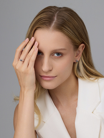 Пусеты из родированого серебра 925 пробы 02-4399/000С-00 с сапфирами