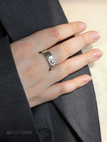 Кольцо из серебра с110684