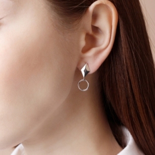 Пусеты из родированого серебра 925 пробы 6001494-00245