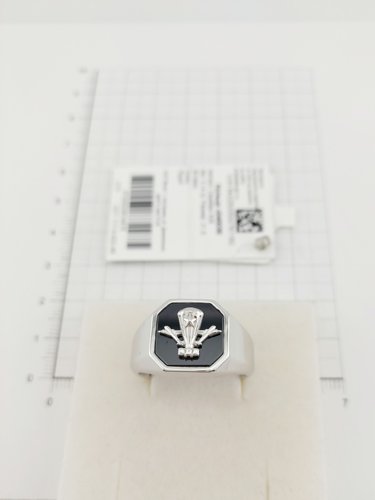 Печатка из родированого серебра 925 пробы с040030