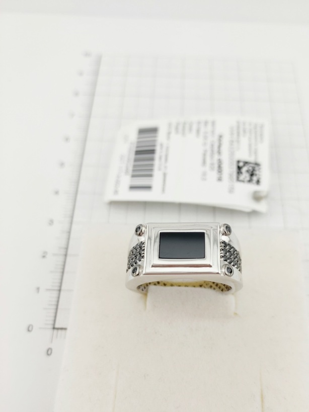 Печатка из родированого серебра 925 пробы с040016