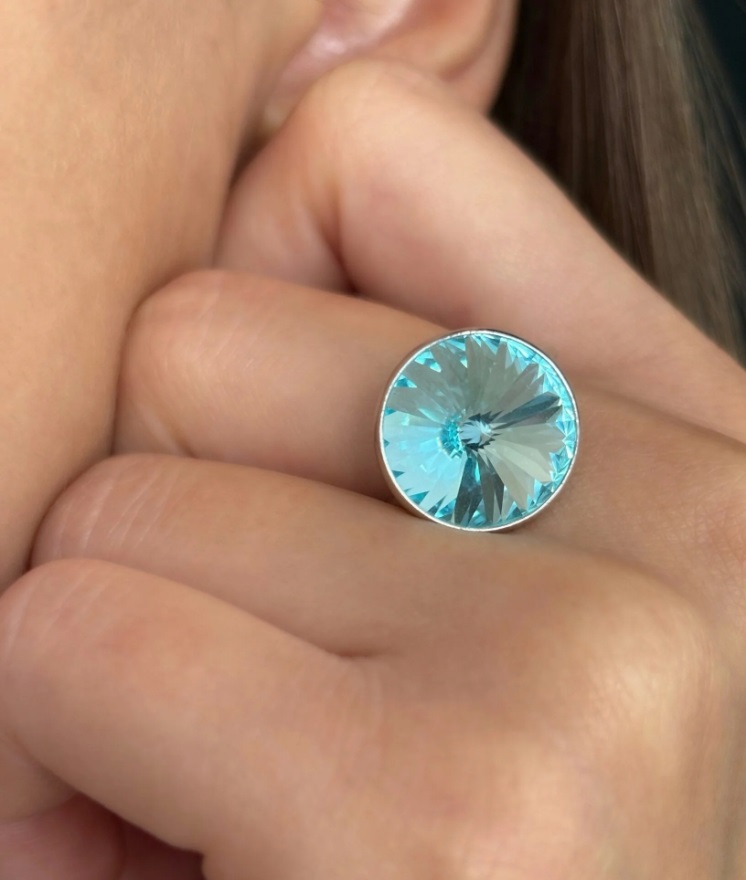 Кольцо из родированого серебра 925 пробы с6.67.01.201