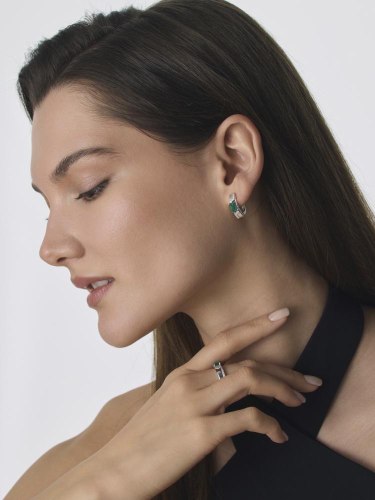 Кольцо из родированого серебра 925 пробы 01-4850/00АГ-00