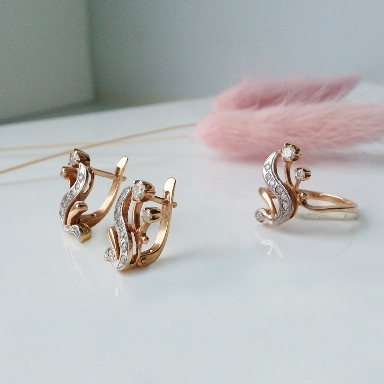 Серьги из золота 585 пробы С1202091 с бриллиантами