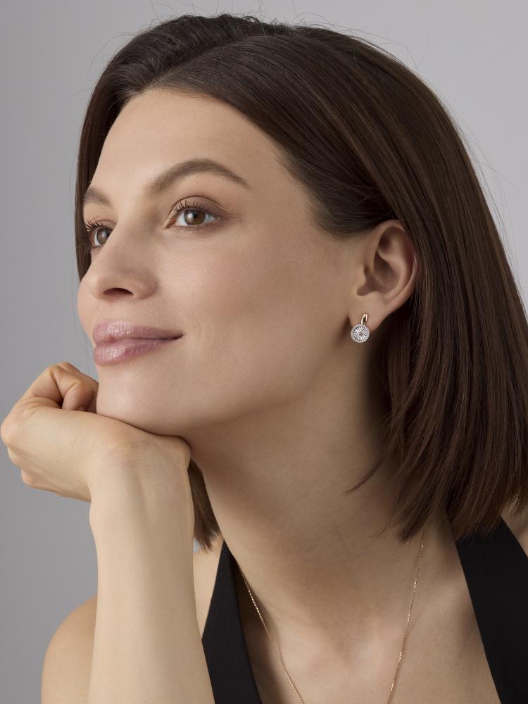 Серьги с английским замком женские из красного золота 585 пробы 26528-100 с бриллиантами