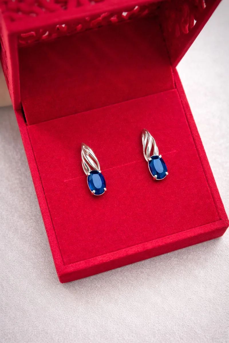 Серьги с английским замком женские из белого золота 585 пробы 21227-202 с сапфирами