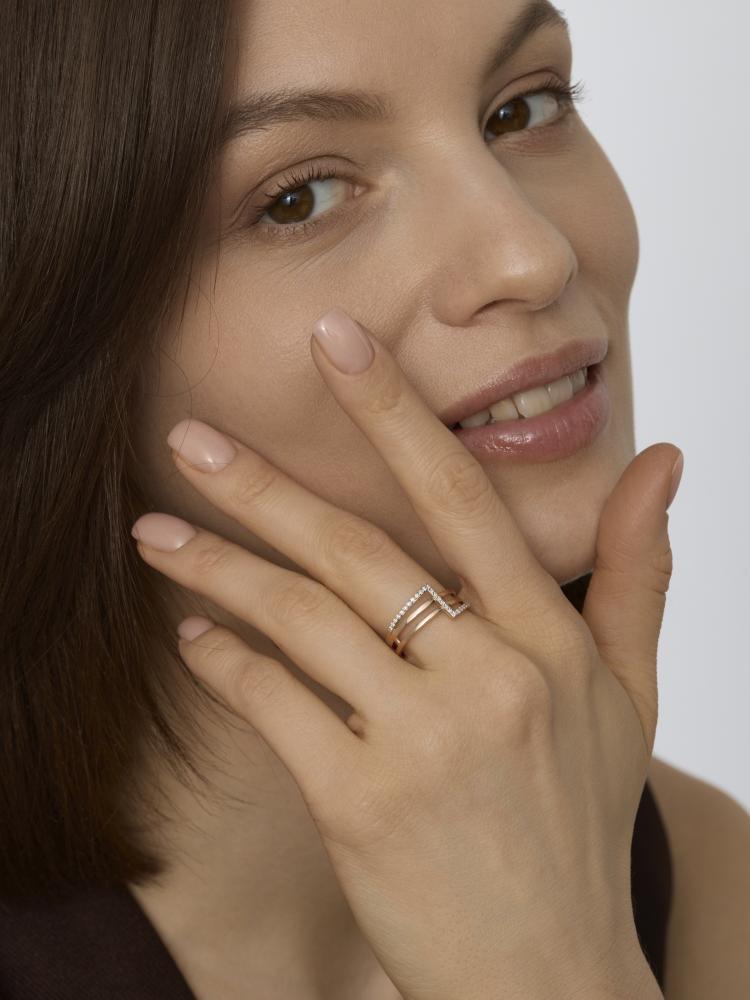 Кольцо из золота 16578-100