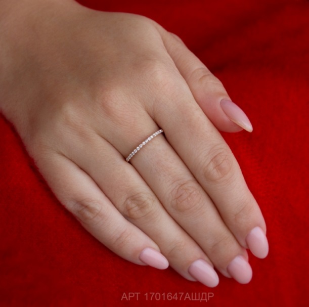 Кольцо из красного золота 585 пробы 1701647АШДР с бриллиантами