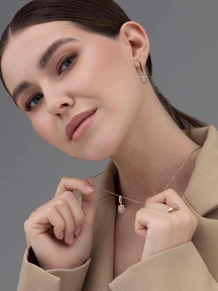 Подвеска из красного золота 585 пробы 36201-100 с бриллиантами