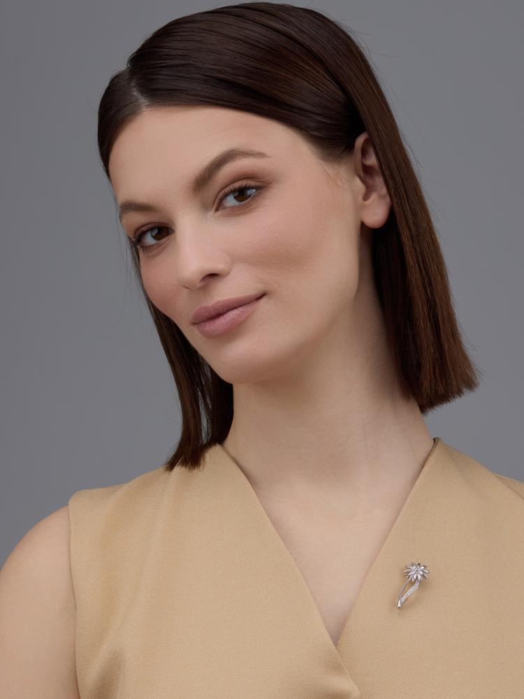 Брошь из родированого серебра 925 пробы 04-4053/00КЦ-00