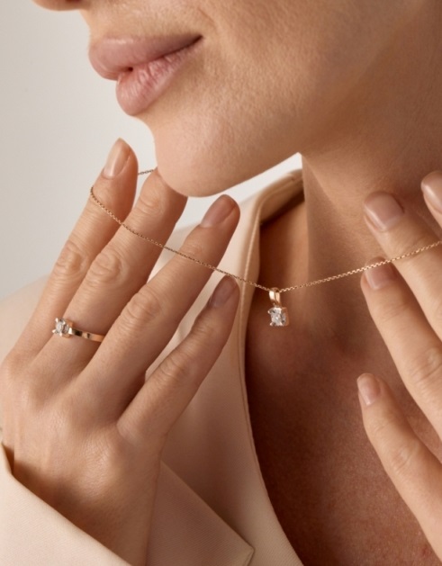 Подвеска из золота 585 пробы 36808-100 с бриллиантом